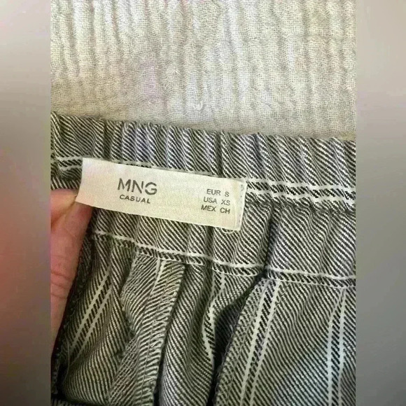 Mango Striped Trouser Dress Pants | Gray | XS - Picture 12 of 13